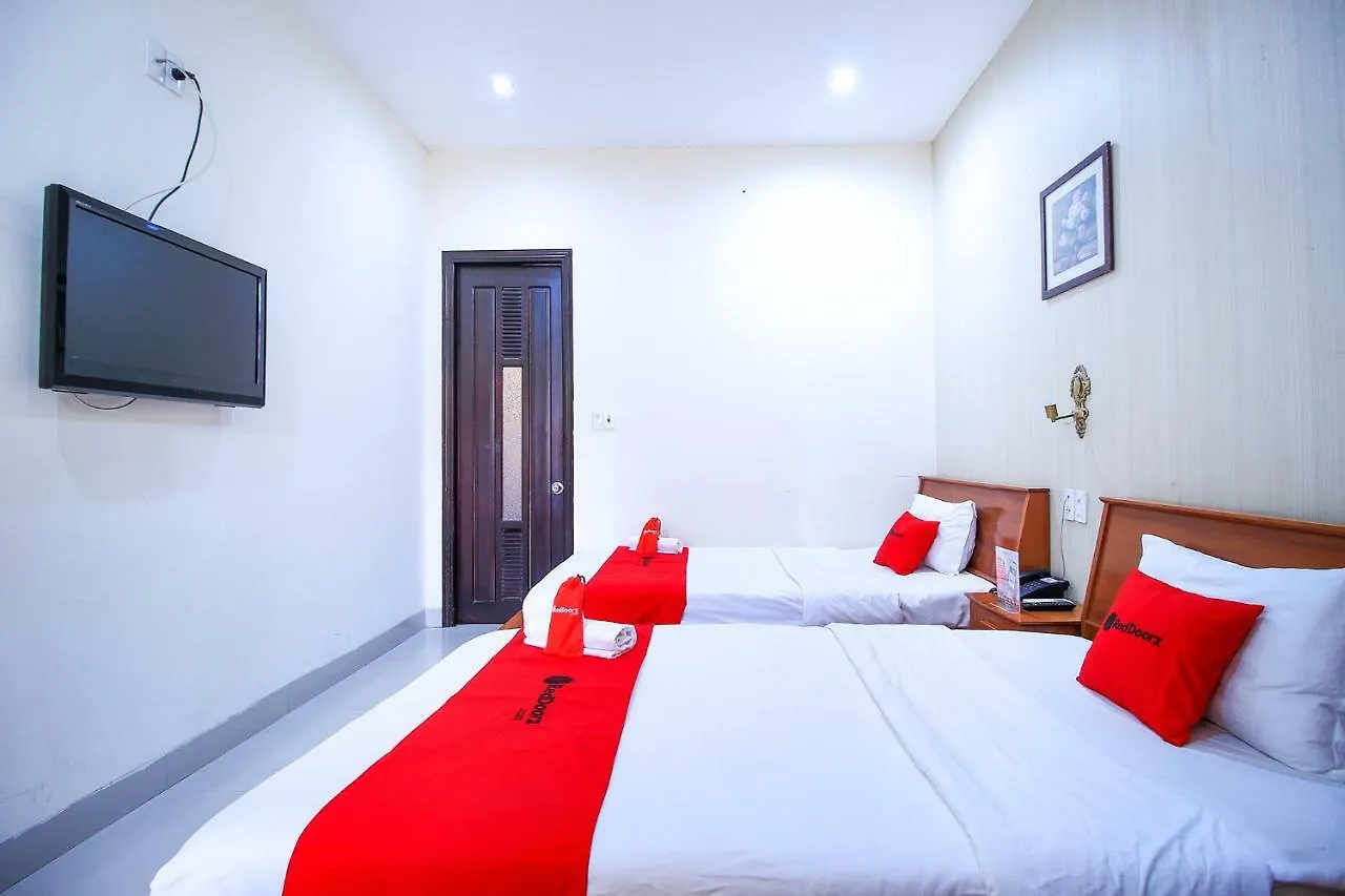 Reddoorz Near Han Market Da Nang